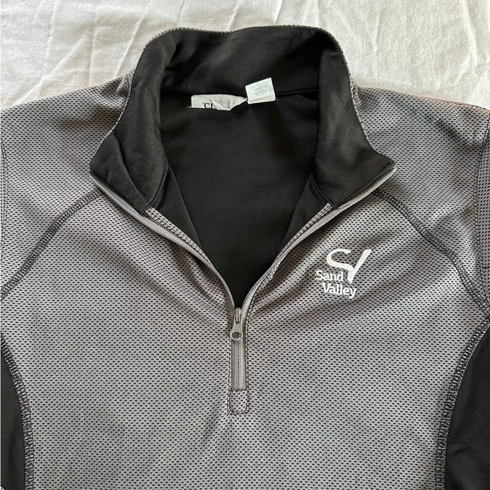 Women's Gray and Black Golf QZ - Picture 4 of 5